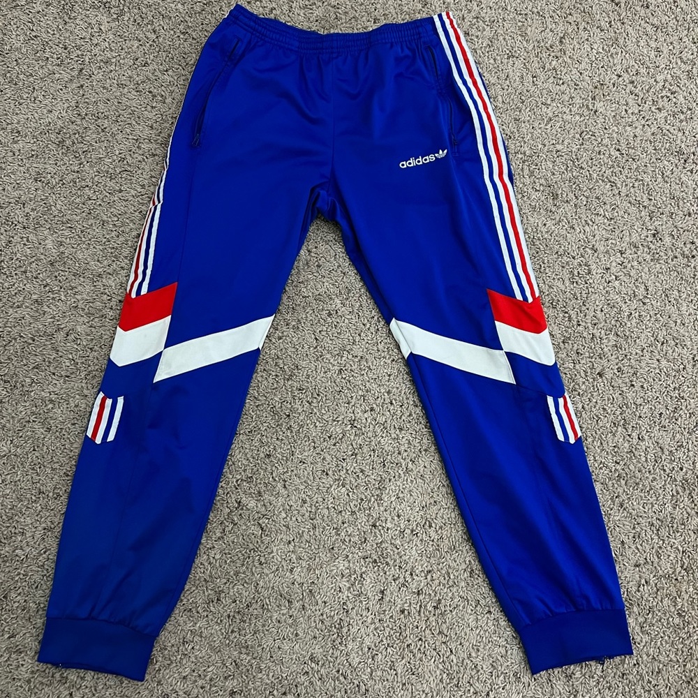 Adidas sweatpants
